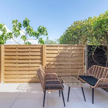 아파트 Avec Terrasse Et Piscine 앙티브